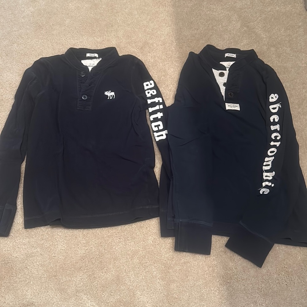 Boys Abercrombie kids long sleeve shirts. Size L. Navy blue